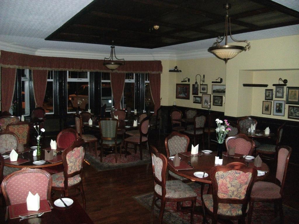 Clarkes Hotel Barrow In Furness Eksteriør billede
