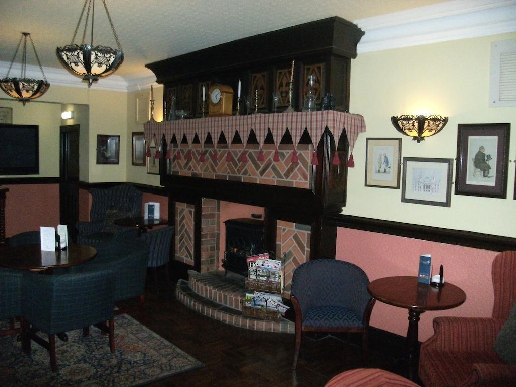 Clarkes Hotel Barrow In Furness Eksteriør billede